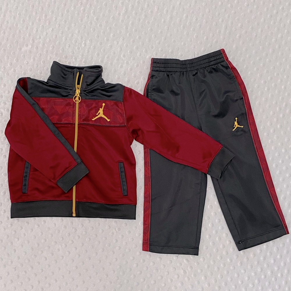 Jordan Tracksuit Set (2T)